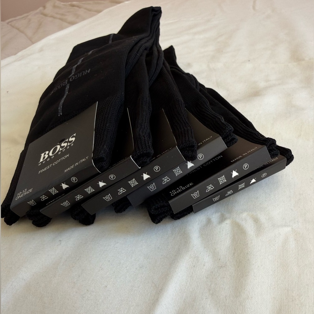 6 Pairs Hugo Boss Black Dress Socks - Picture 3 of 6